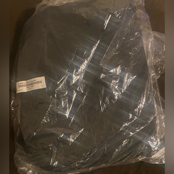 Supreme Nylon Ripstop Hooded Pullover - Picture 3 of 4